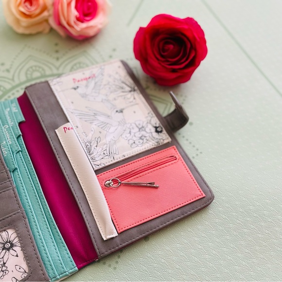 House of Disaster Passport Holder Travel Wallet Hummingbird Colourable Art Book - Picture 4 of 15